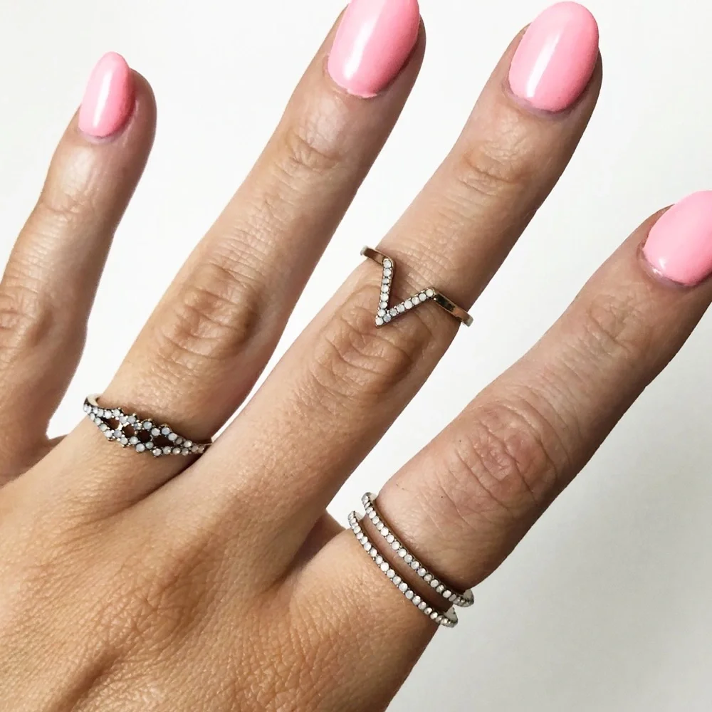 Express size 6 gold stackable ring set - Picture 2 of 5